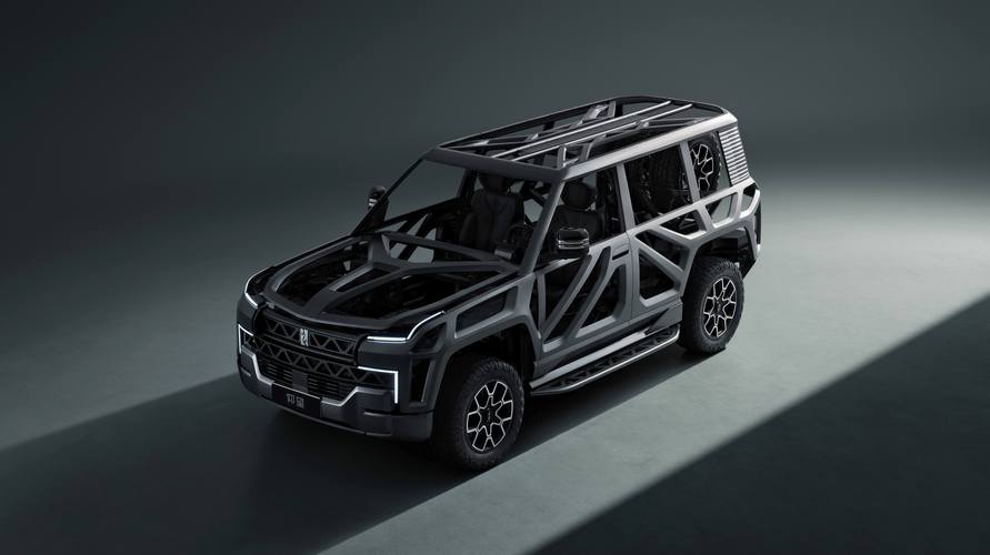 深圳254仰望U8硬派越野的科技魅力，国能汽车对传统燃油车市场的冲击